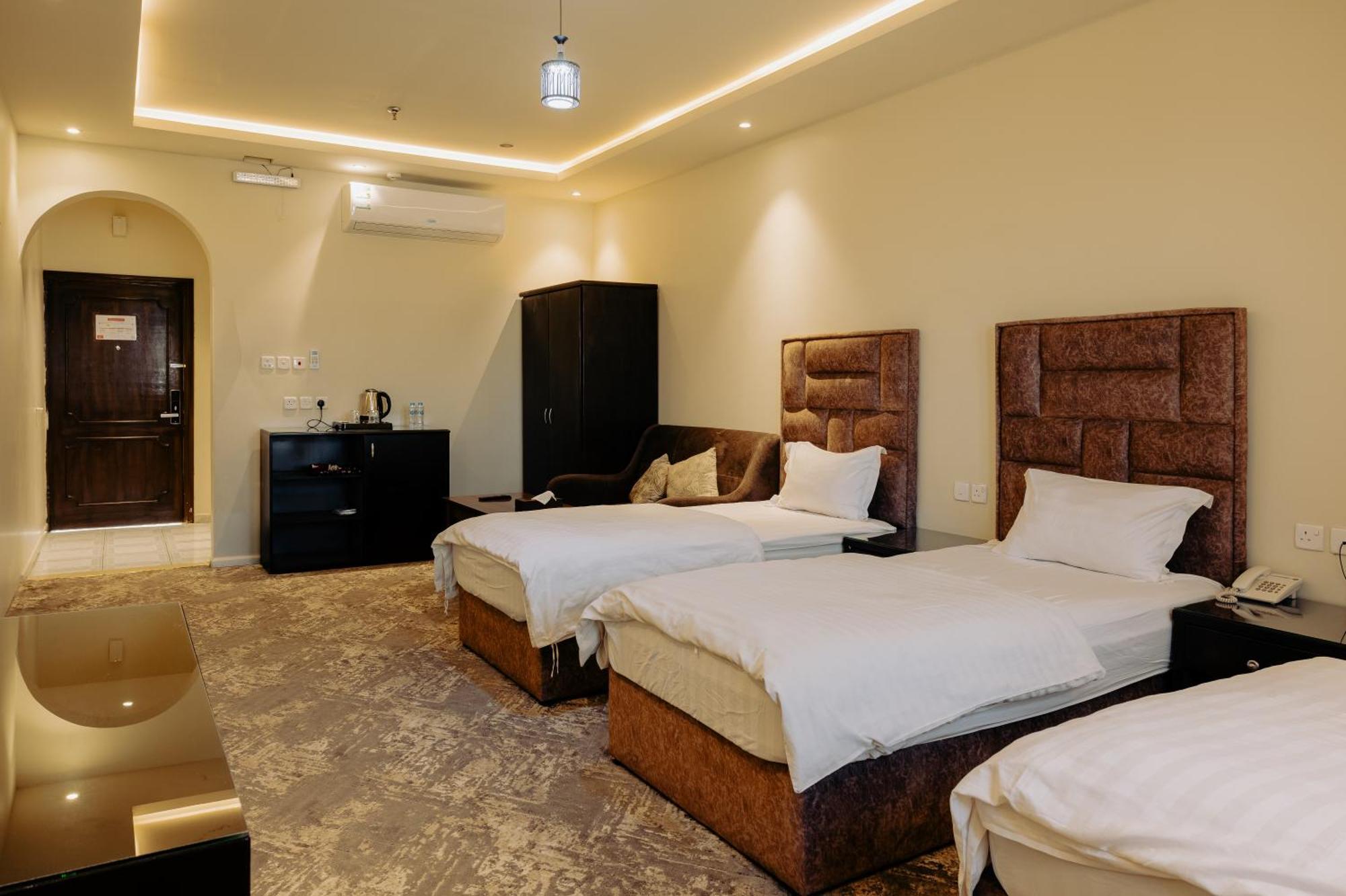 Radiha Hotel Suites Al Hawiyah ภายนอก รูปภาพ